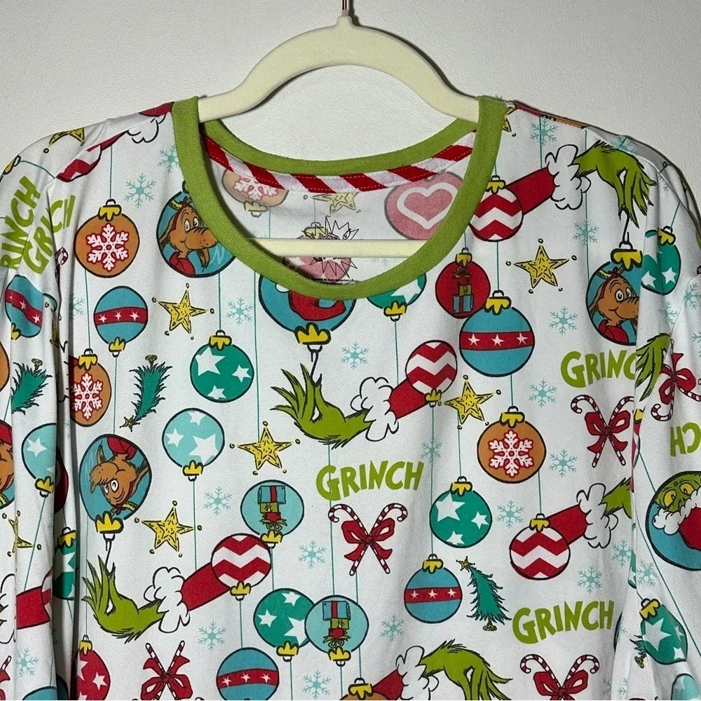 The Grinch Pajama Set Size 3X